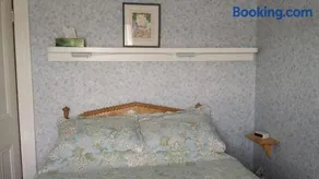 Compass Rose Heritage Inn - Image 5
