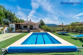 Cubo's Casa Rural Villa Aitana - Image 1