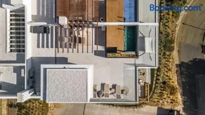 Casa Sol Luxury Rooftop Penthouse Gym Spa Pools - Image 2