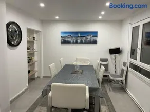 Super appartement By live cité gastronomique - Image 1