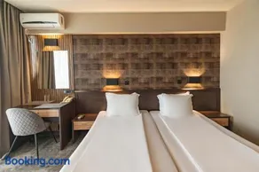 Kalithea Family Hotel - Image 5