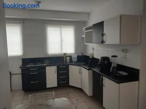 Apto terreo bem arejado e iluminado - Image 1