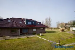 England 5 - Image 1
