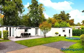 Geweldige Familie Chalet 6p Wellness Zeeland VP024 - Image 1