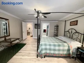 Khan’s Resort - Image 3