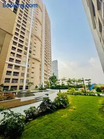 Business Stay 2BHK Pool at GIFT CITY - Image 3