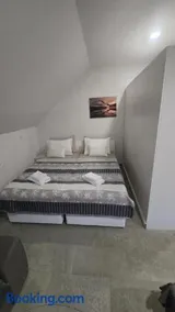 Apartmani Marijamagdalena - Image 1