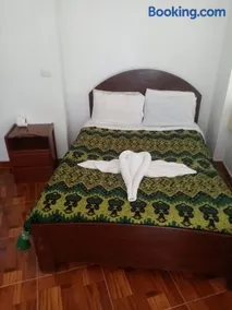 Hotel Aylluq Wasin Casa de Familia habitación matrimonial - Image 2