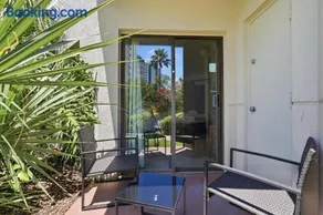 Studio Condo Near Universal I-Drive w Kitchenette - Image 2