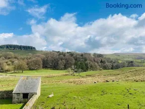 The Hideaway Shepherd’s Hut, Alston, Cumbria - Image 4