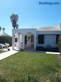 Casa Mo - Image 1