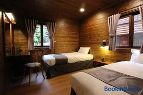 Taichung Business Hotel - Immortals Hills - Image 4