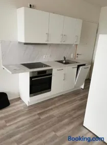 Schicke Wohnung mit Terrasse in Göppinger Stadtzentrum - Image 1