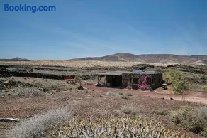 Hubara Retreat - Image 1