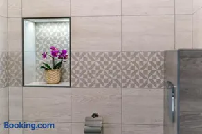 GUEST ROOMS ASENEVTSI CITY CENTER - Image 5