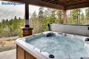 Crestview Lodge - Image 2