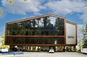 Zesora Nathia Gali - Image 1
