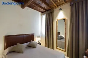 Studio 27 - Image 3