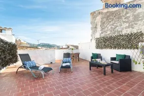 Spacieux appartement entièrement équipé avec terrasse et jardin - Image 3