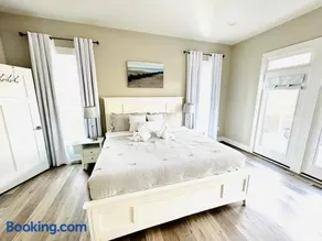 Lake Anna Luxury Waterfront - 20 Good Summers! - Image 1