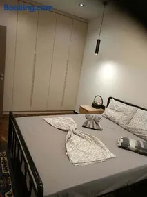 Britannia Apartments - Image 2