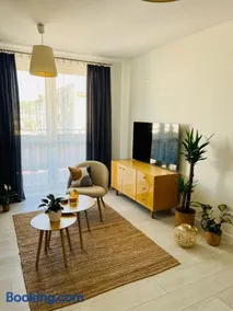 BeeApartments Naściszowska 18 - Image 2