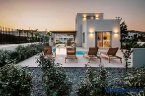 3 Villa Complex - Image 2