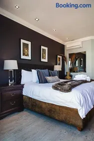 512 The Granger - Image 5