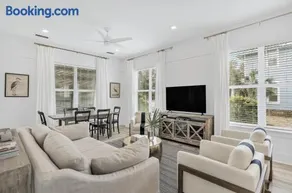 Available for Season! Seagrove Harbor 30A - Private Pool - Image 1