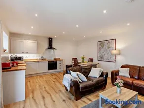 1 Bed in Wotton-under-edge oc-91936 - Image 5