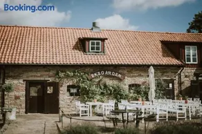 Eksgården Gårdshotell - Image 2