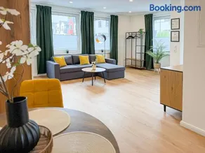 ImmoStay H# Ferienwohnungen - City & direkt an der Weser - Image 1