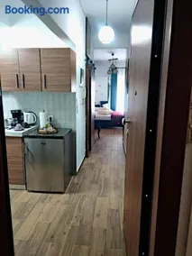 Deluxe Apartment - Image 2