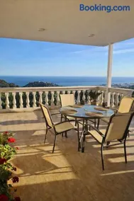 Villa Vista Alegría - Image 1