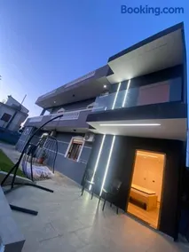 Aliaj Guesthouse - Image 2