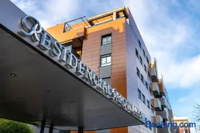 Apartamento Fórum-Ciencias con Parking & Piscina - Image 3