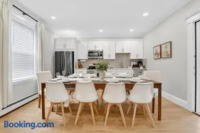 Spacious 5 BR Boston Home near Train & Parking - Image 1