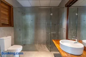 Ricco Tara Villa - Image 1