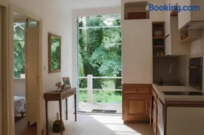 Au bord de l'eau - Image 3