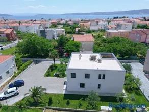Villa Castelli, Family Holiday House with Private Pool - Image 3