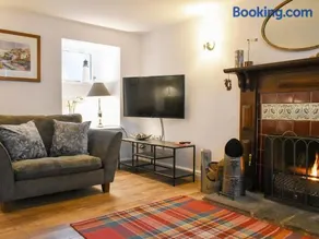 Sunnydene - Image 2