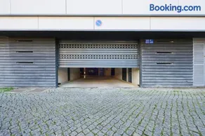 Parque das Nações, Garagem, AC, Varanda - Image 1
