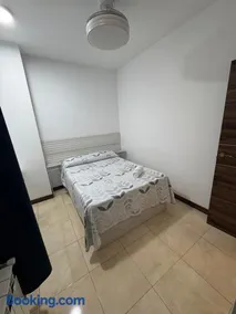 4 cas 6PAX 2 bath wifi american kitchen metro in 2 blocks - Image 3