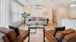 Modern Condo with Resort Pool Near Beach - Coral Beach 107 - Image 3