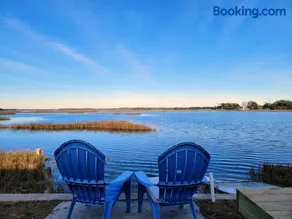 Pirates fishing cottage - Image 1