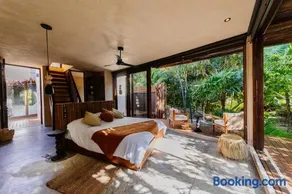 Casa Xik'Nal - Luxury Beach Front Villa - Image 2