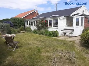 Sundial Cottage - Image 2