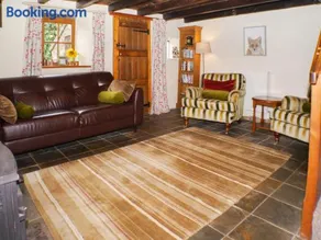 Garden Cottage - Image 1