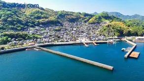 海を眺めながらのんびり時間を過ごす家 - Image 1