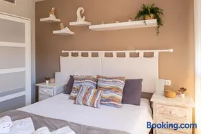 Exclusive Views of Malaga, Santa Isabel - Image 4
